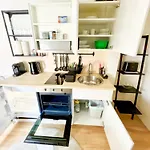 Contactless Self-Check-In - Stayhere Central City Studio 18